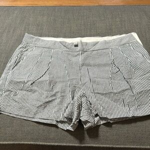 J. Crew Seersucker Shorts Size 10